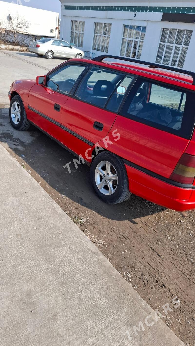 Opel Astra 1992 - 30 000 TMT - Wekilbazar - img 2