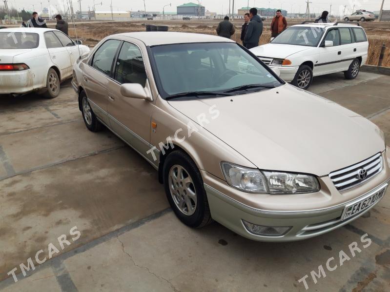 Toyota Camry 2001 - 142 000 TMT - Baýramaly - img 6