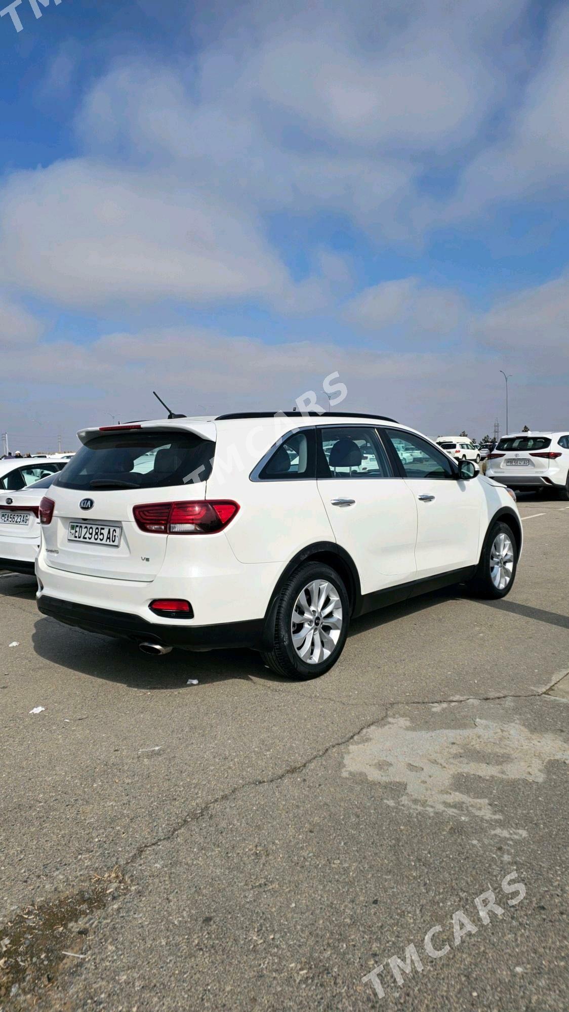 Kia Sorento 2019 - 270 000 TMT - Ашхабад - img 8