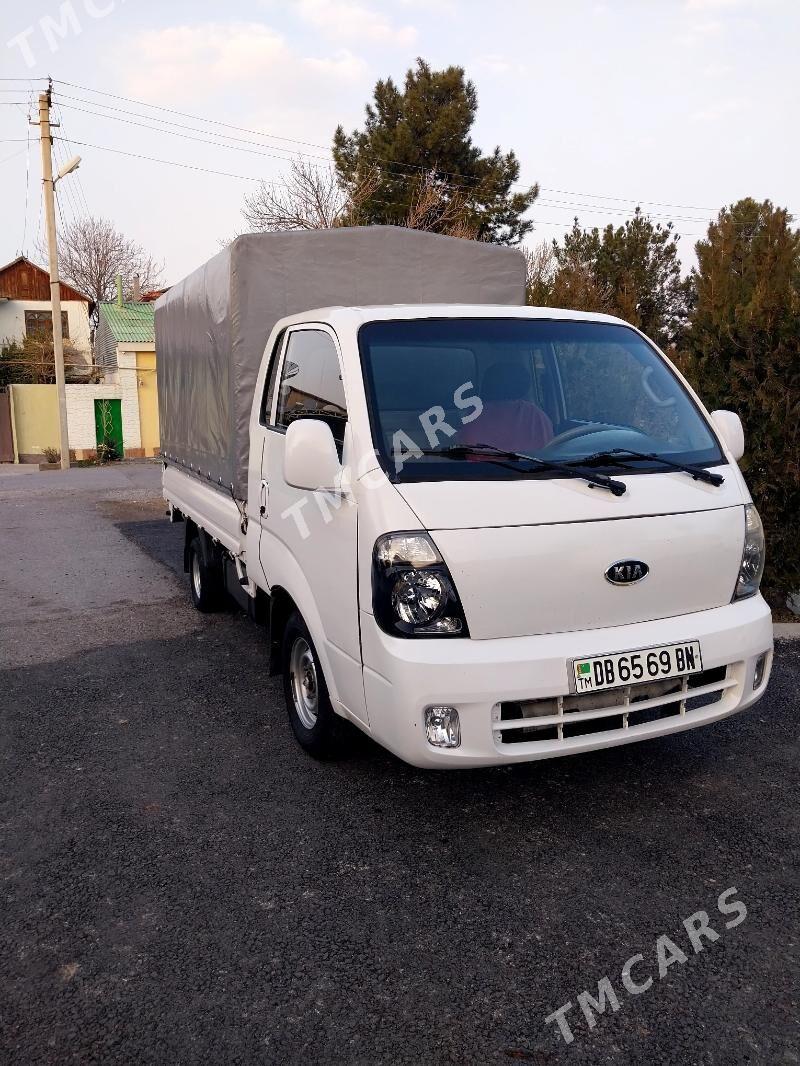 Kia Bongo 2012 - 145 000 TMT - Sowetskiý köç. (Garaşsyzlyk şaýoly) - img 4