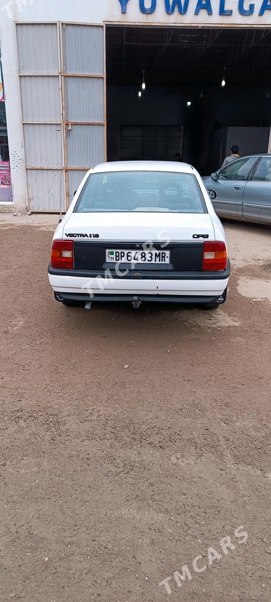 Opel Vectra 1992 - 33 000 TMT - Sakarçäge - img 2