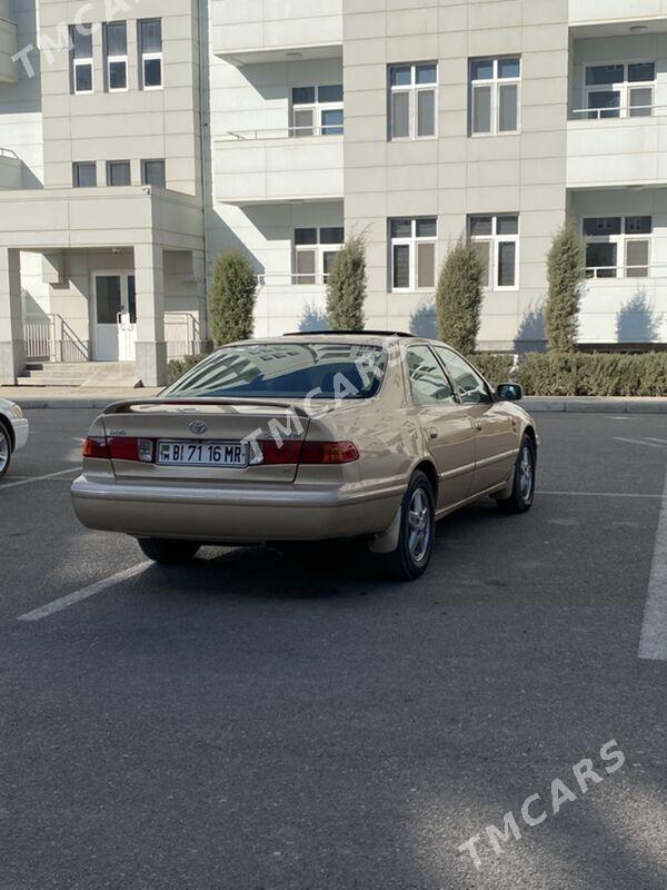 Toyota Camry 2001 - 130 000 TMT - Мары - img 2