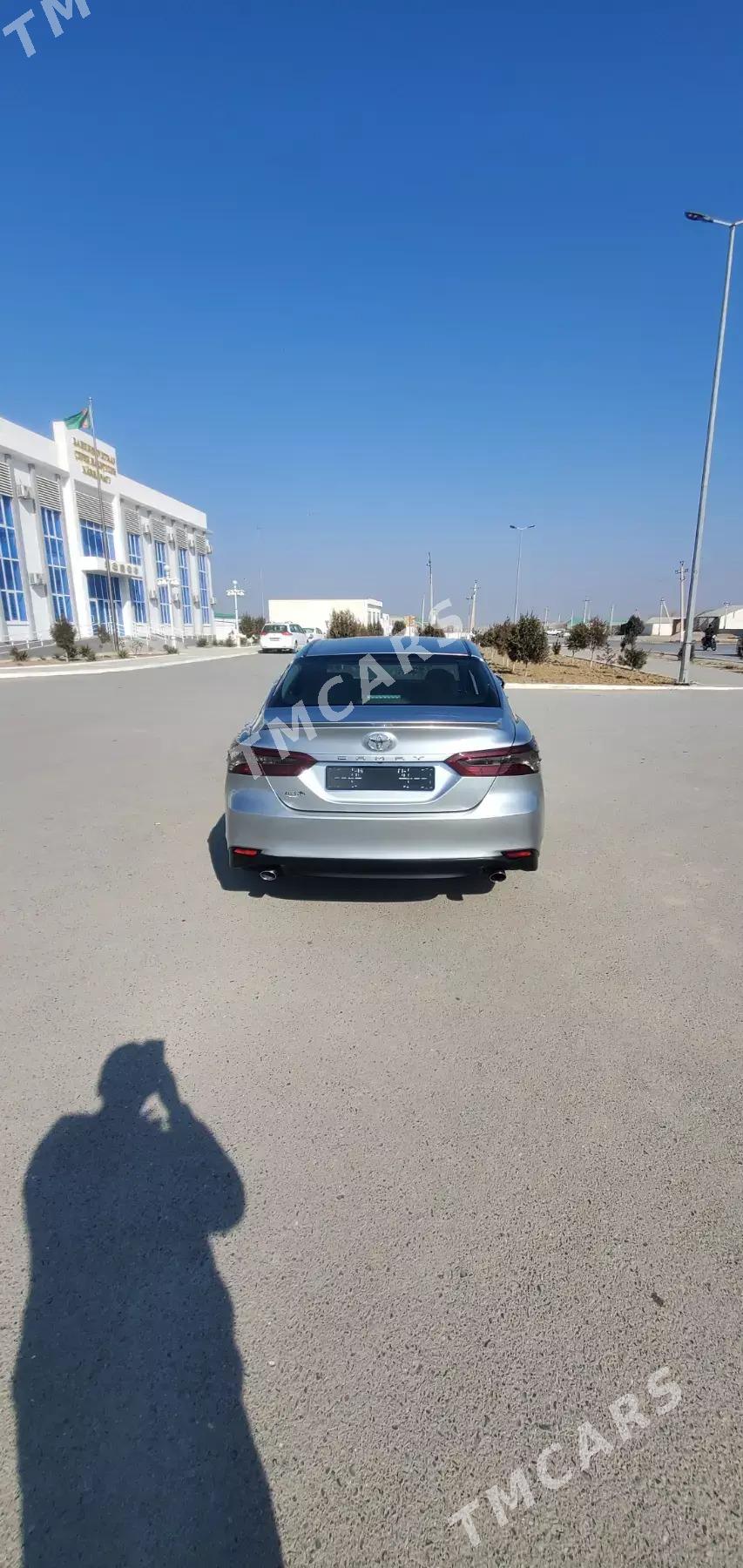 Toyota Camry 2018 - 280 000 TMT - Aşgabat - img 4