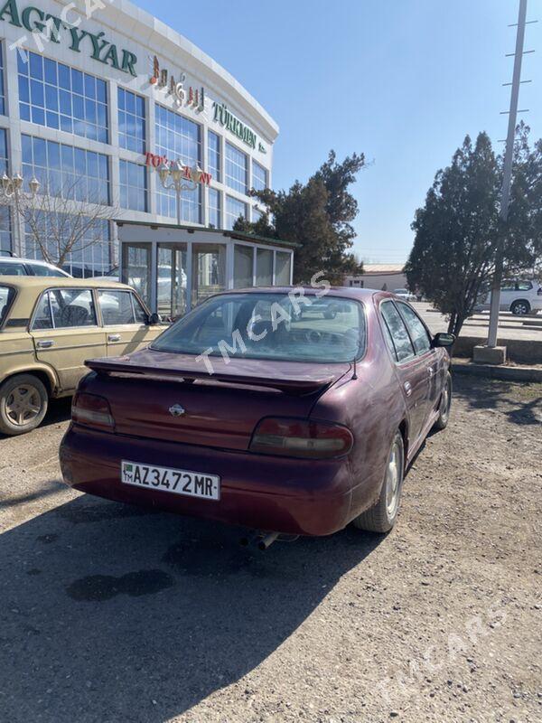 Nissan Bluebird 1993 - 34 000 TMT - Байрамали - img 3