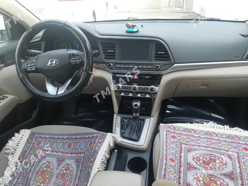 Hyundai Elantra 2020 - 215 000 TMT - Гуртли - img 3