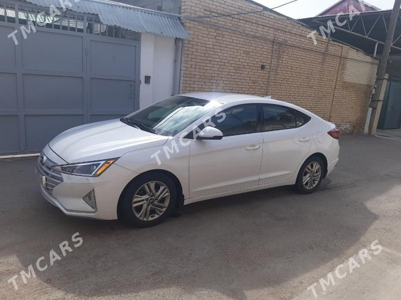 Hyundai Elantra 2020 - 215 000 TMT - Гуртли - img 1