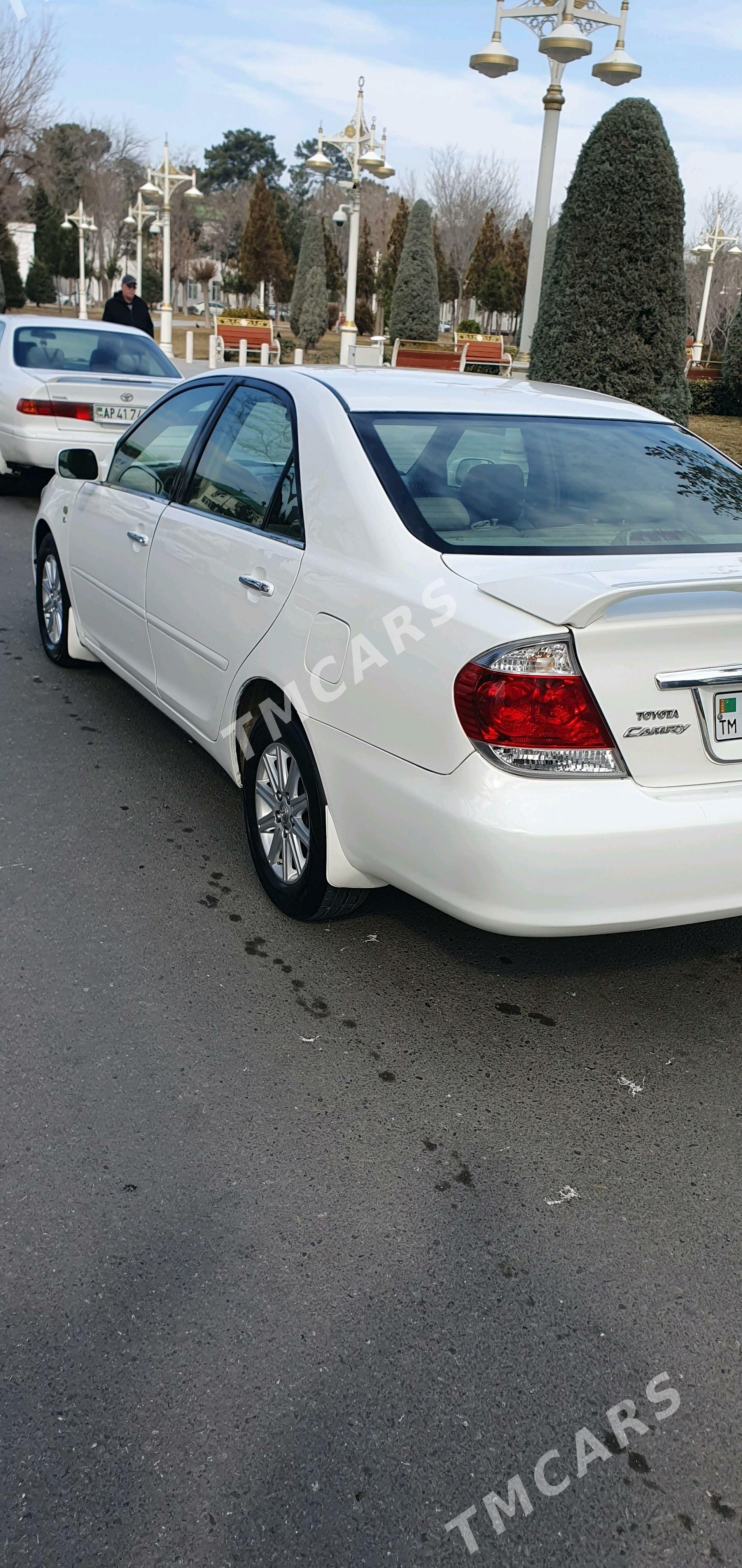 Toyota Camry 2004 - 145 000 TMT - Bäherden - img 3