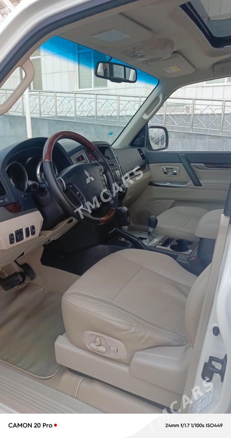 Mitsubishi Pajero 2015 - 316 000 TMT - Aşgabat - img 6