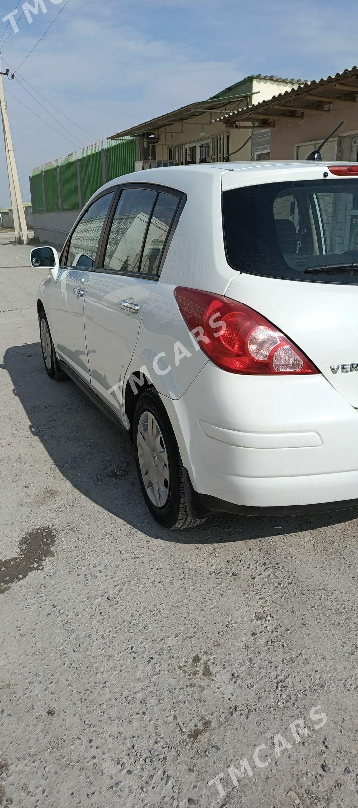 Nissan Versa 2010 - 120 000 TMT - Köşi - img 3