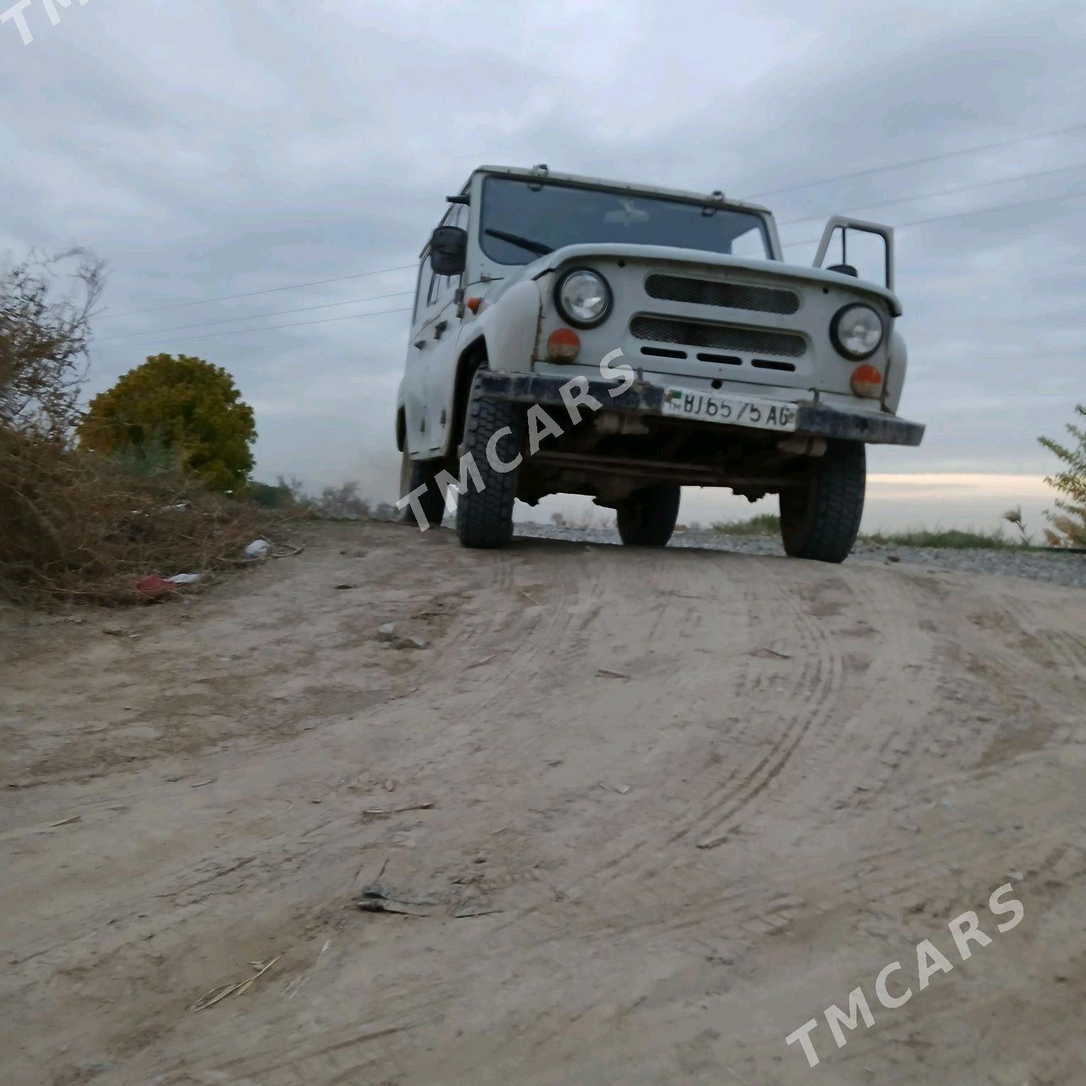 UAZ 469 2000 - 24 000 TMT - Aşgabat - img 5