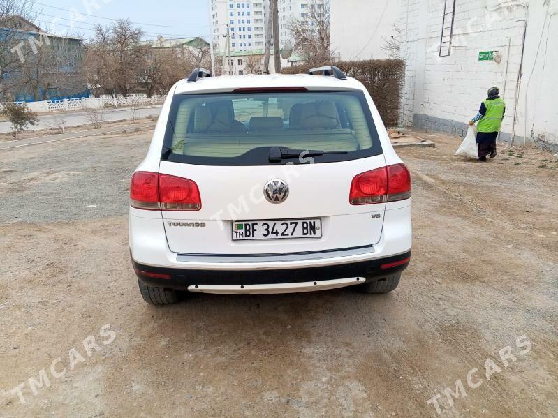 Volkswagen Touareg 2006 - 130 000 TMT - Туркменбаши - img 4