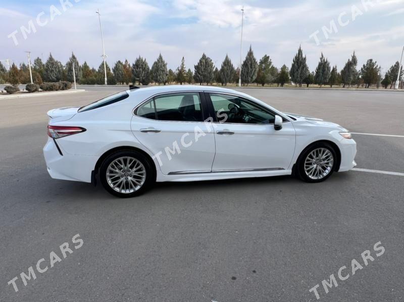 Toyota Camry 2019 - 305 000 TMT - Aşgabat - img 3