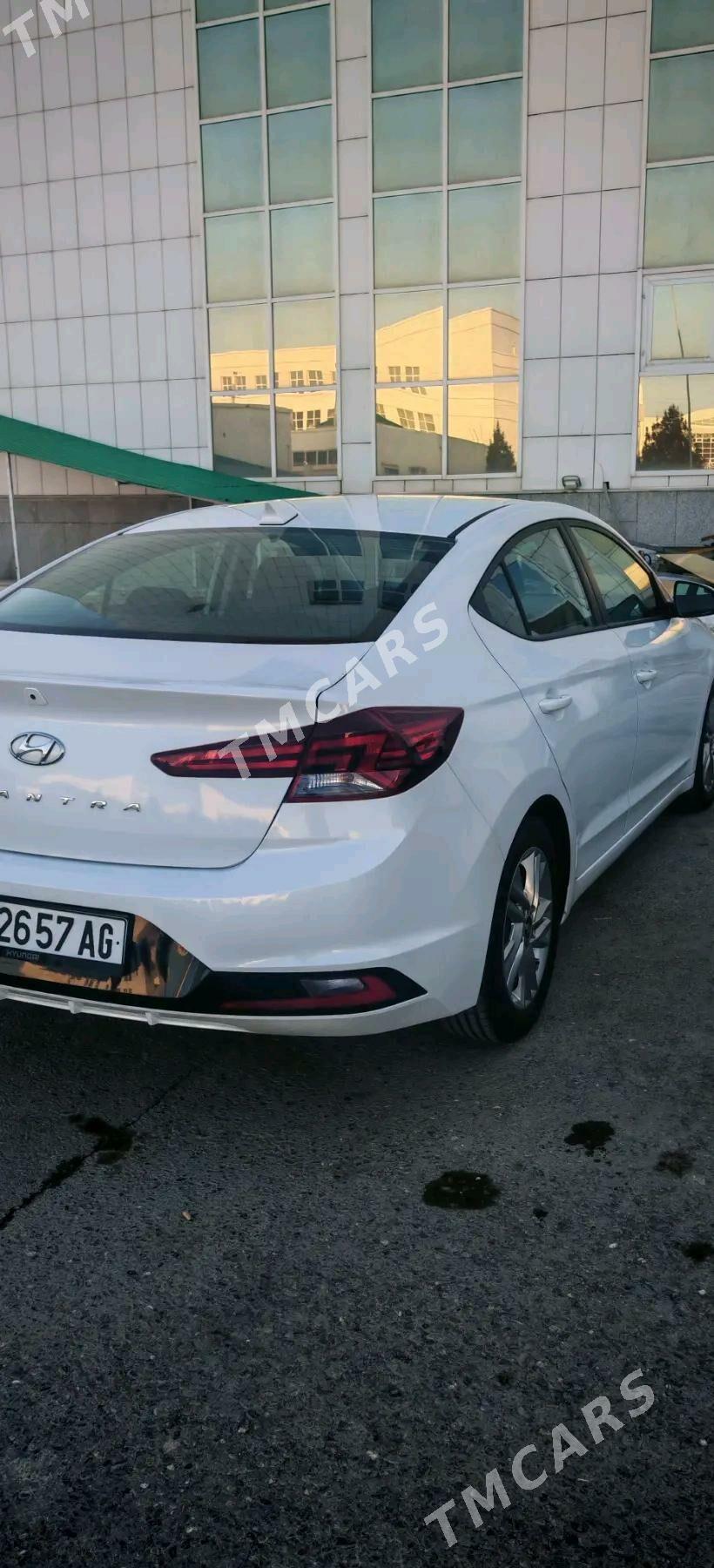 Hyundai Elantra 2019 - 208 000 TMT - Aşgabat - img 3