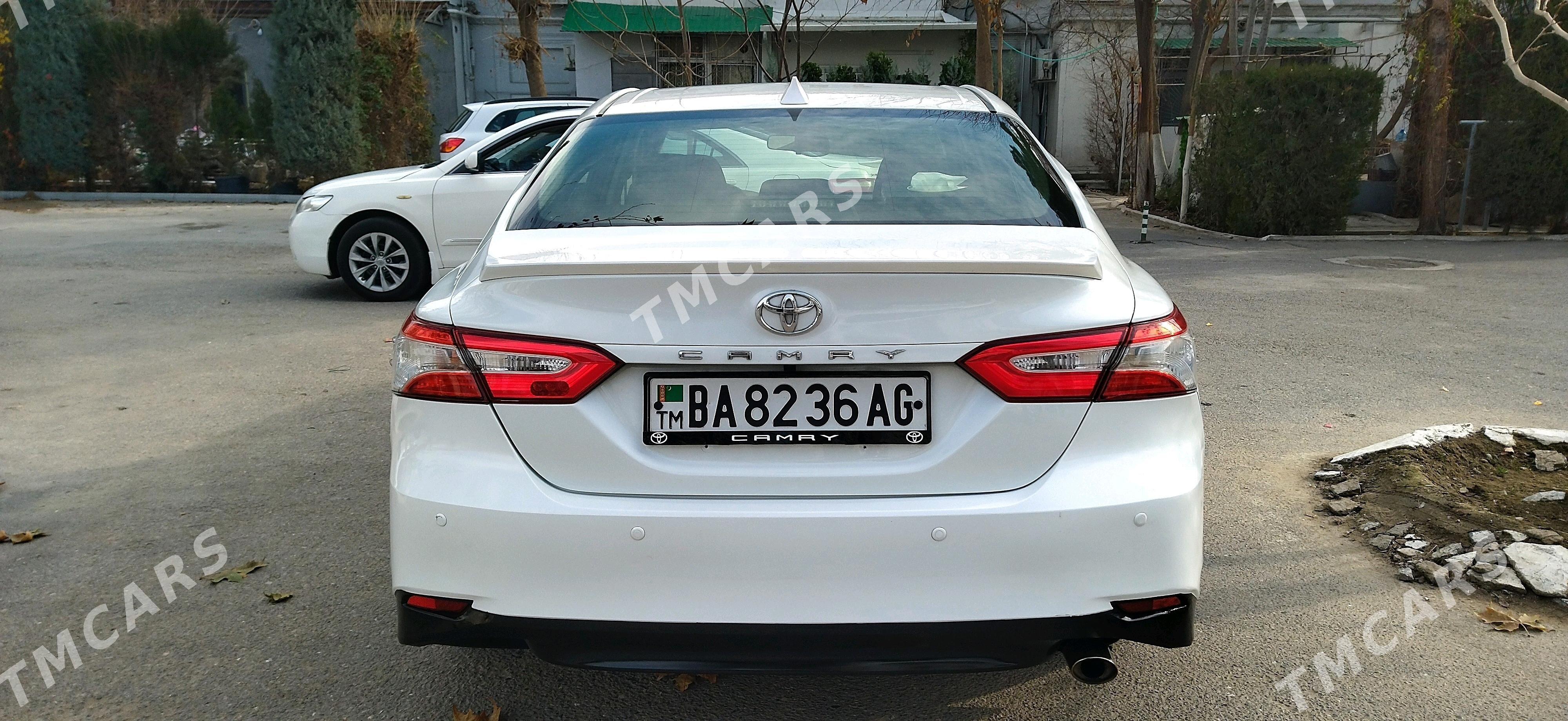 Toyota Camry 2019 - 240 000 TMT - 11 mkr - img 2