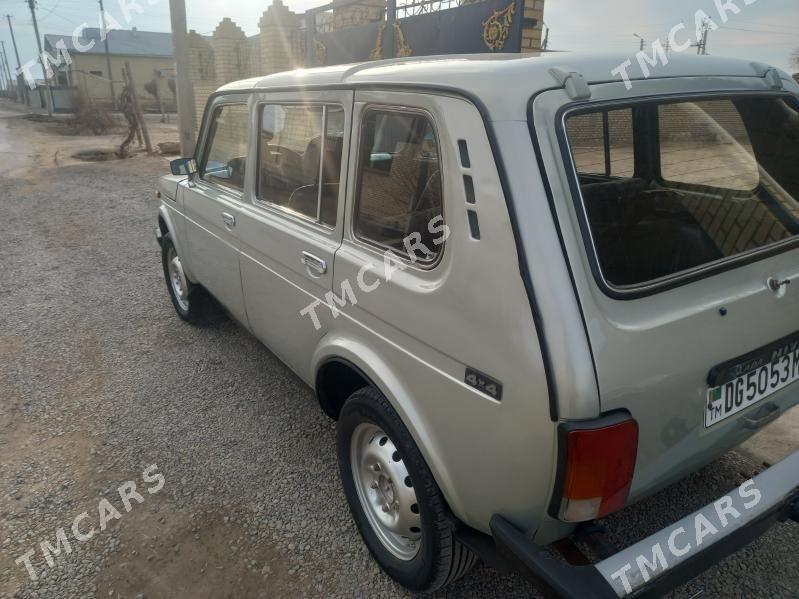 Lada Niva 2000 - 50 000 TMT - Мары - img 2