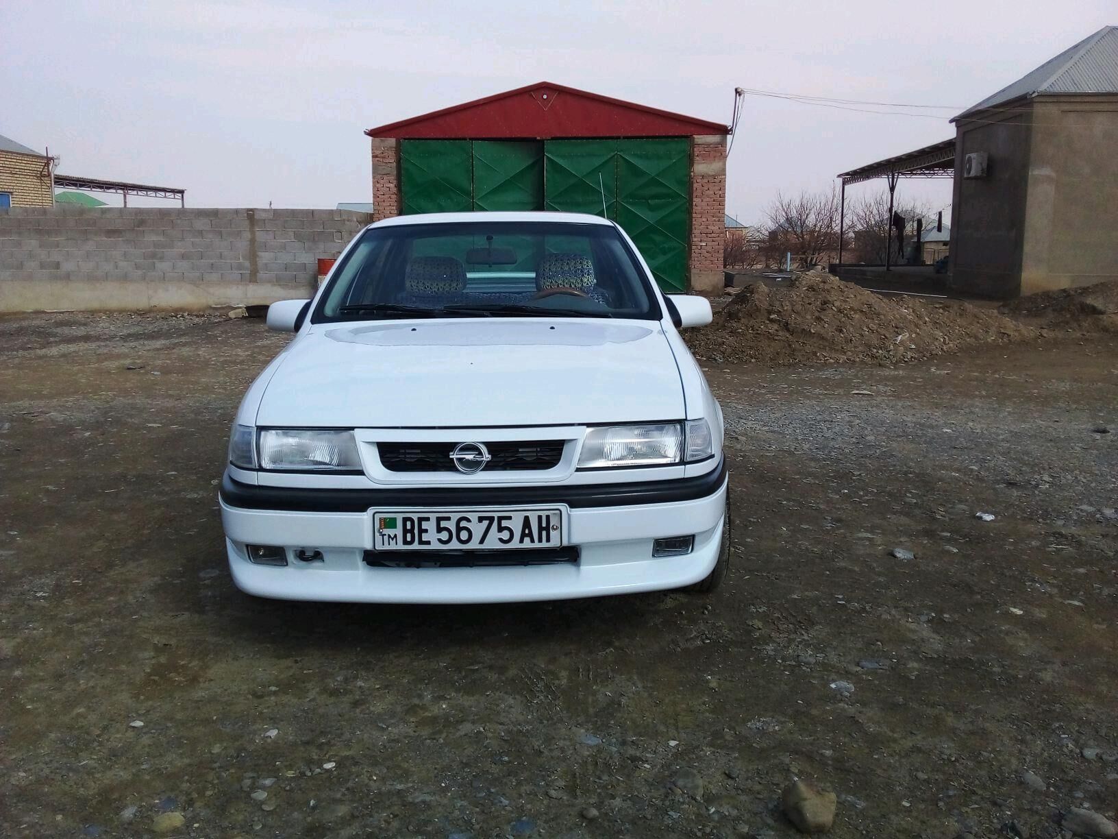 Opel Vectra 1993 - 50 000 TMT - Бахарден - img 10