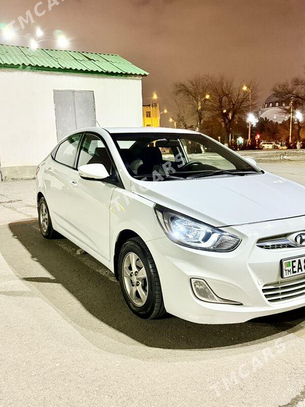 Hyundai Accent 2011 - 135 000 TMT - Aşgabat - img 4