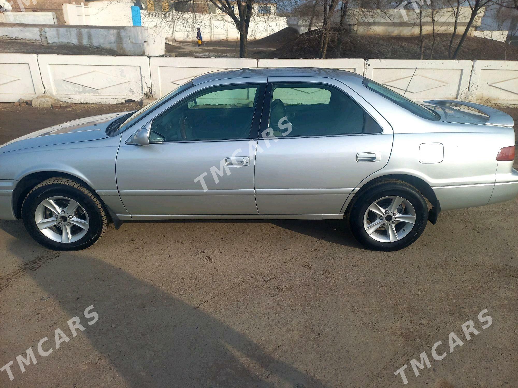 Toyota Camry 2000 - 140 000 TMT - Köneürgenç - img 7