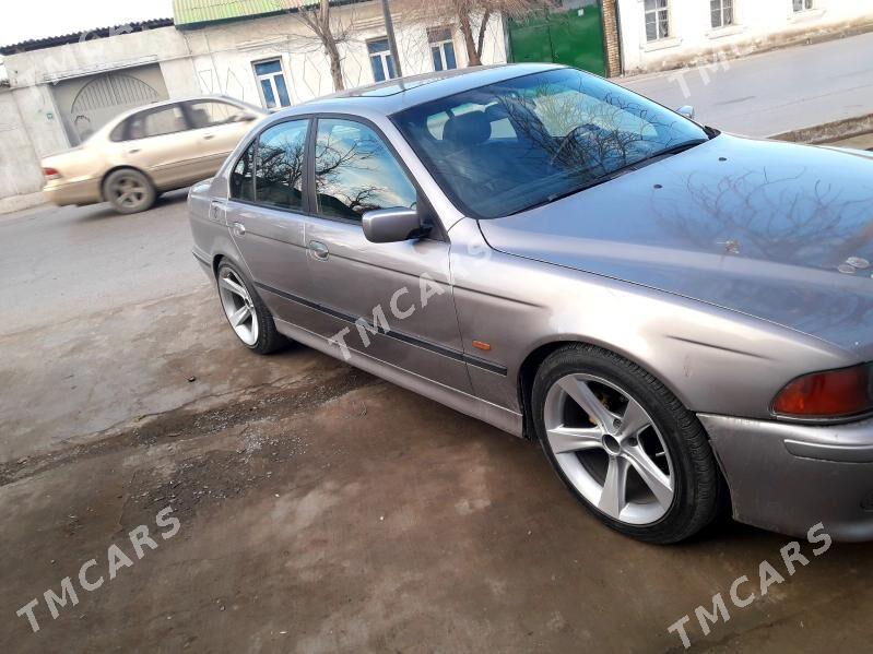 BMW E39 2000 - 75 000 TMT - Туркменабат - img 2