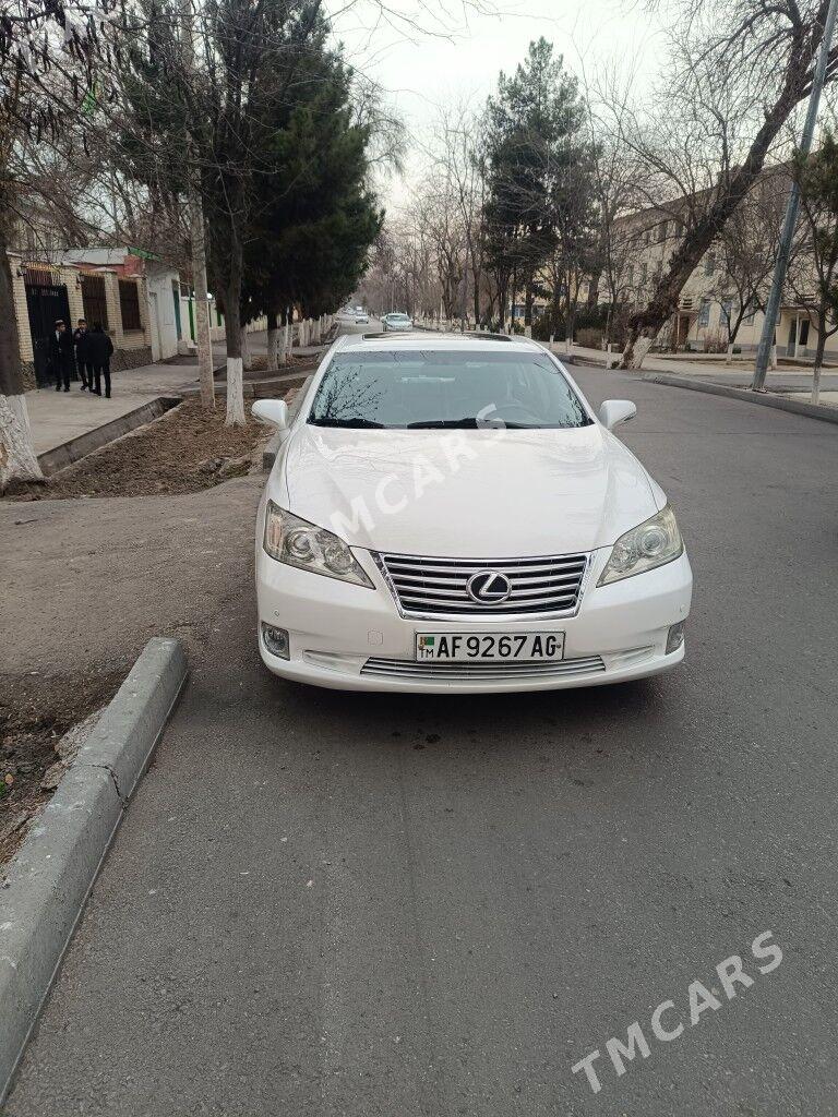 Lexus ES 350 2012 - 280 000 TMT - 30 мкр - img 2