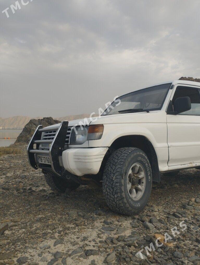 Mitsubishi Pajero 1996 - 35 000 TMT - Türkmenbaşy - img 3