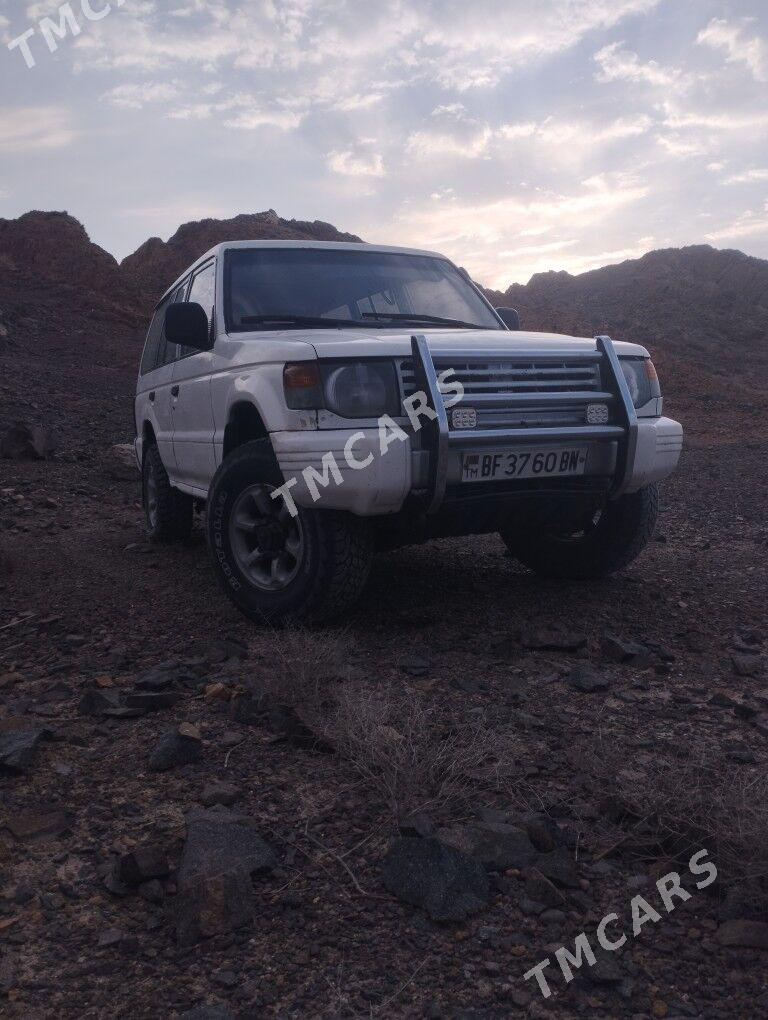 Mitsubishi Pajero 1996 - 35 000 TMT - Türkmenbaşy - img 4