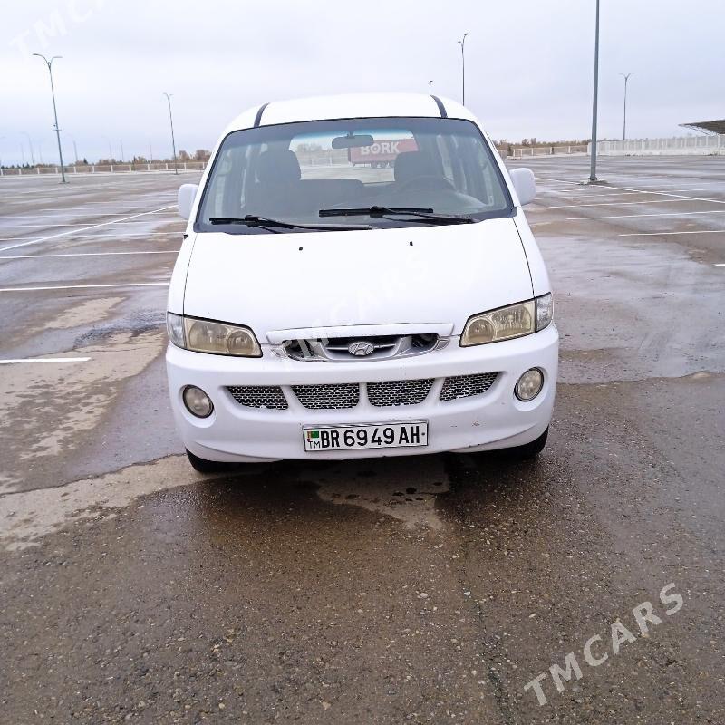 Hyundai H-1 2002 - 70 000 TMT - Ak bugdaý etraby - img 2