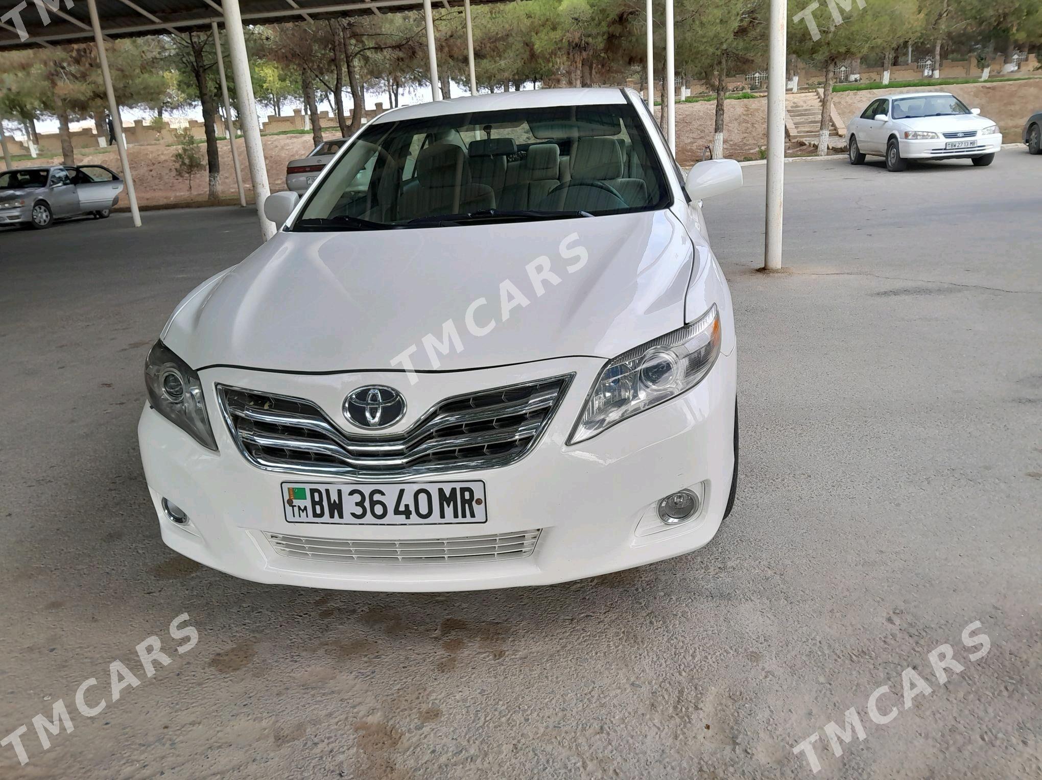 Toyota Camry 2010 - 160 000 TMT - Мары - img 3