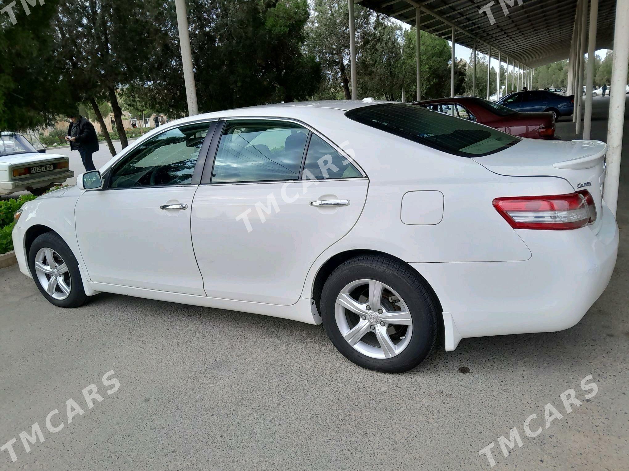 Toyota Camry 2010 - 160 000 TMT - Мары - img 4