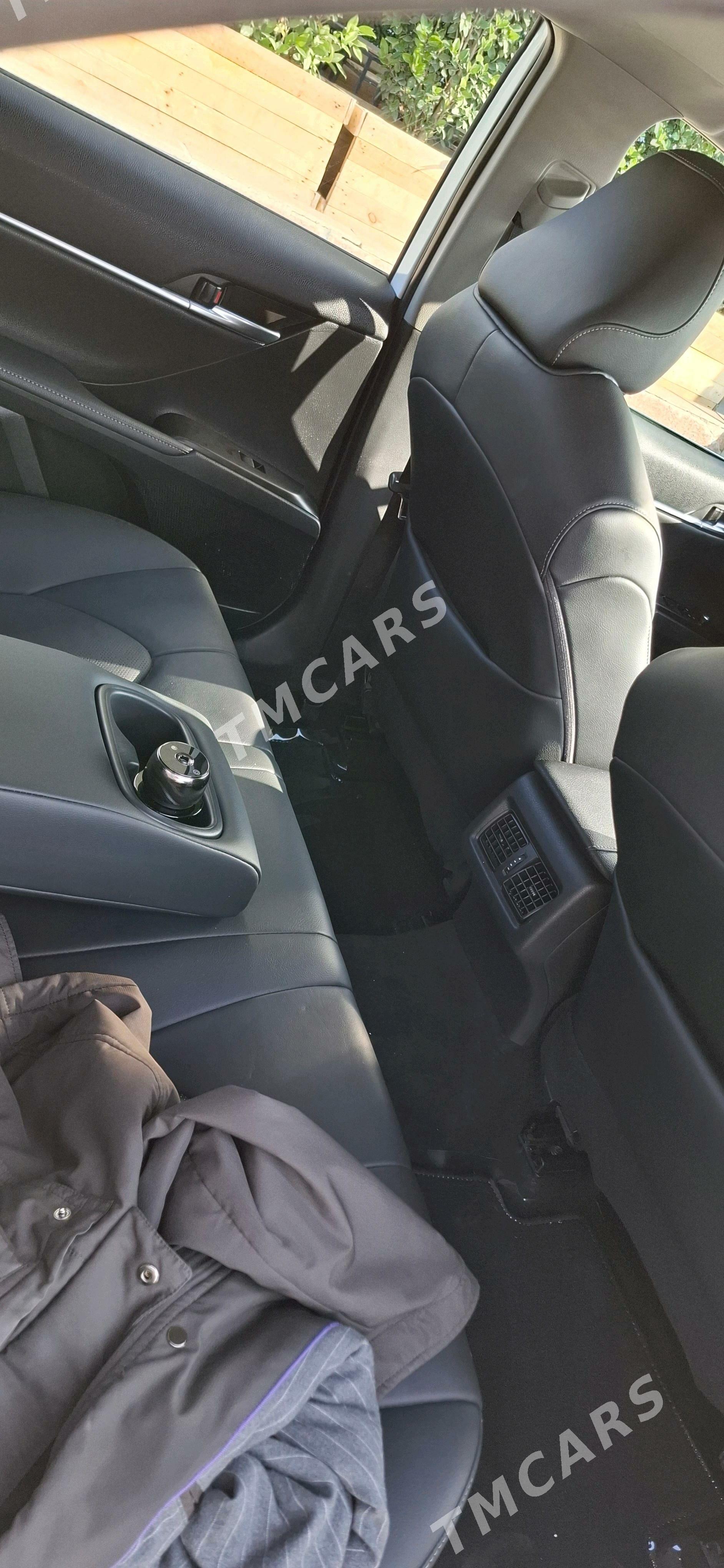 Toyota Camry 2021 - 340 000 TMT - Ашхабад - img 2