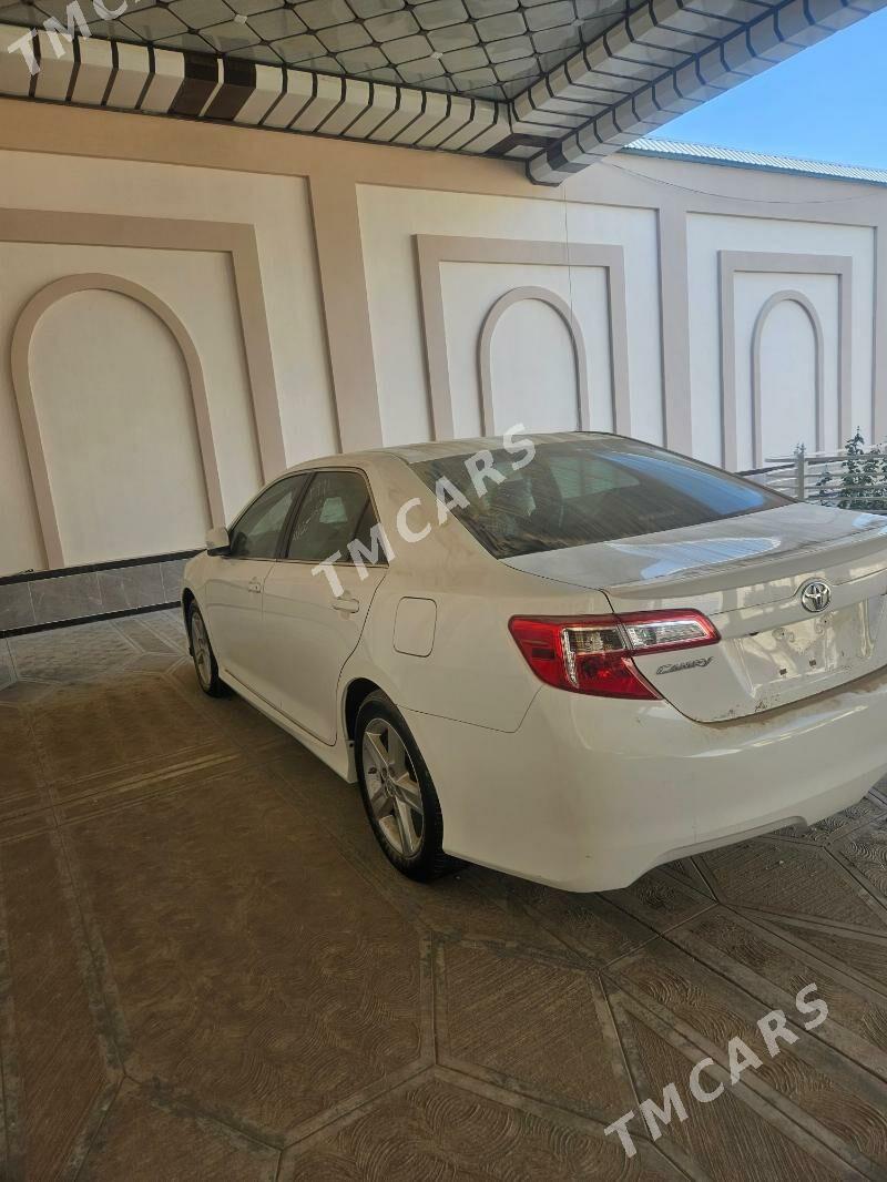 Toyota Camry 2014 - 285 000 TMT - Керки - img 3