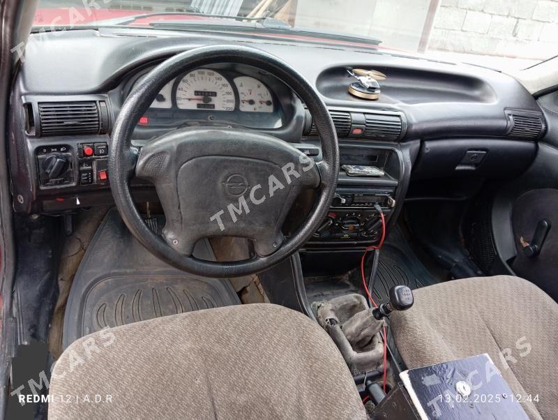 Opel Vectra 1993 - 19 000 TMT - Бахарден - img 4