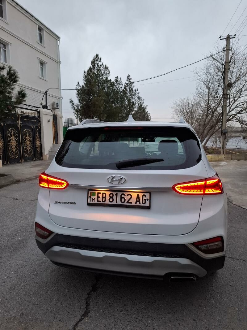 Hyundai Santa Fe 2019 - 335 000 TMT - Ашхабад - img 5