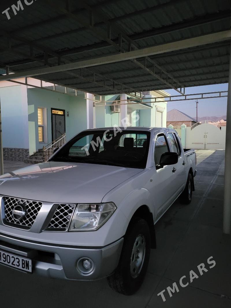 Nissan Navara 2010 - 165 000 TMT - Balkanabat - img 4