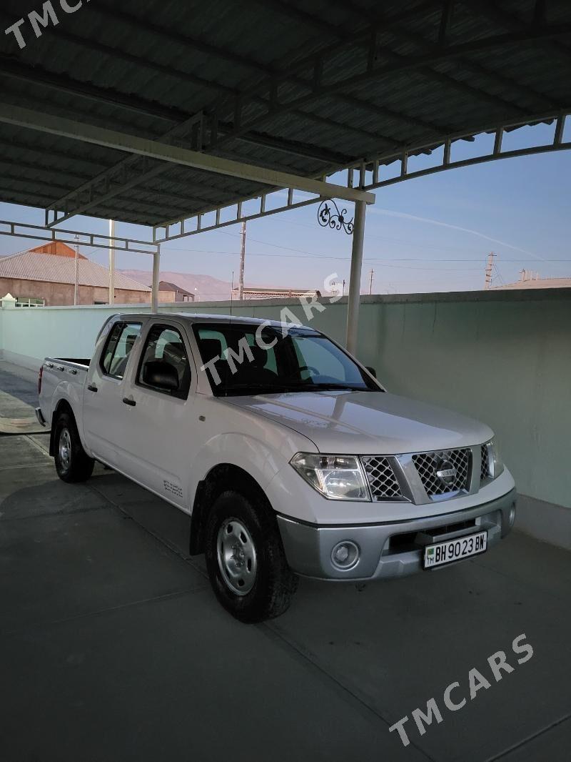 Nissan Navara 2010 - 165 000 TMT - Balkanabat - img 8