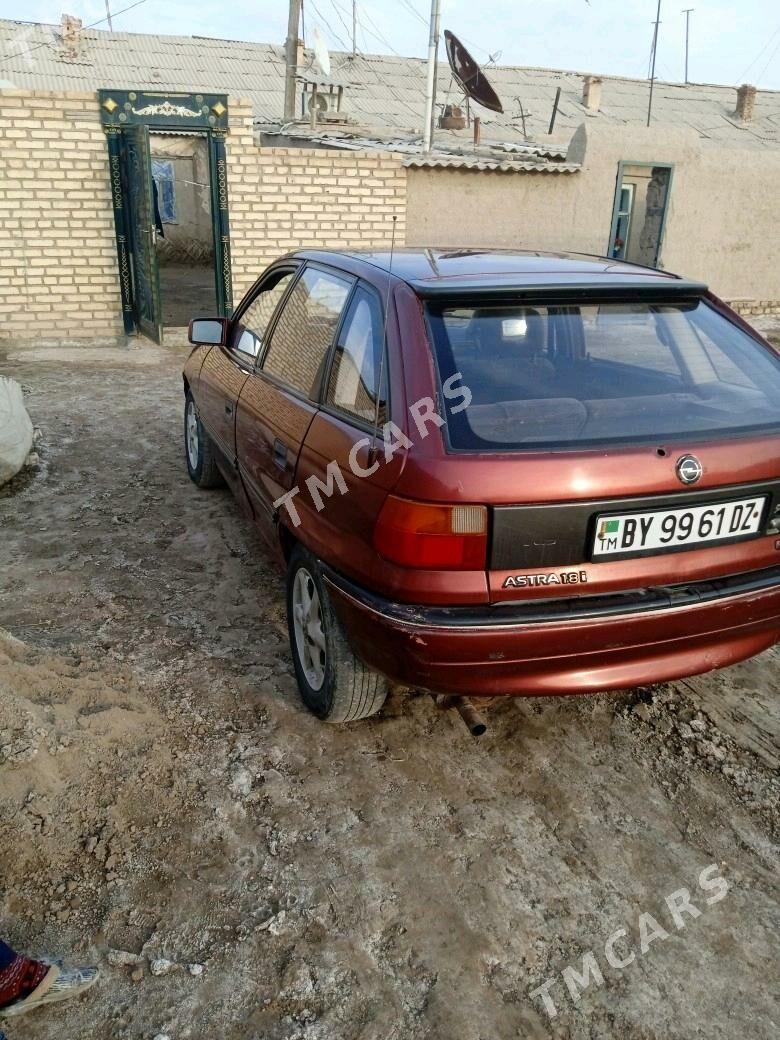 Opel Astra 1993 - 35 000 TMT - Кёнеургенч - img 3