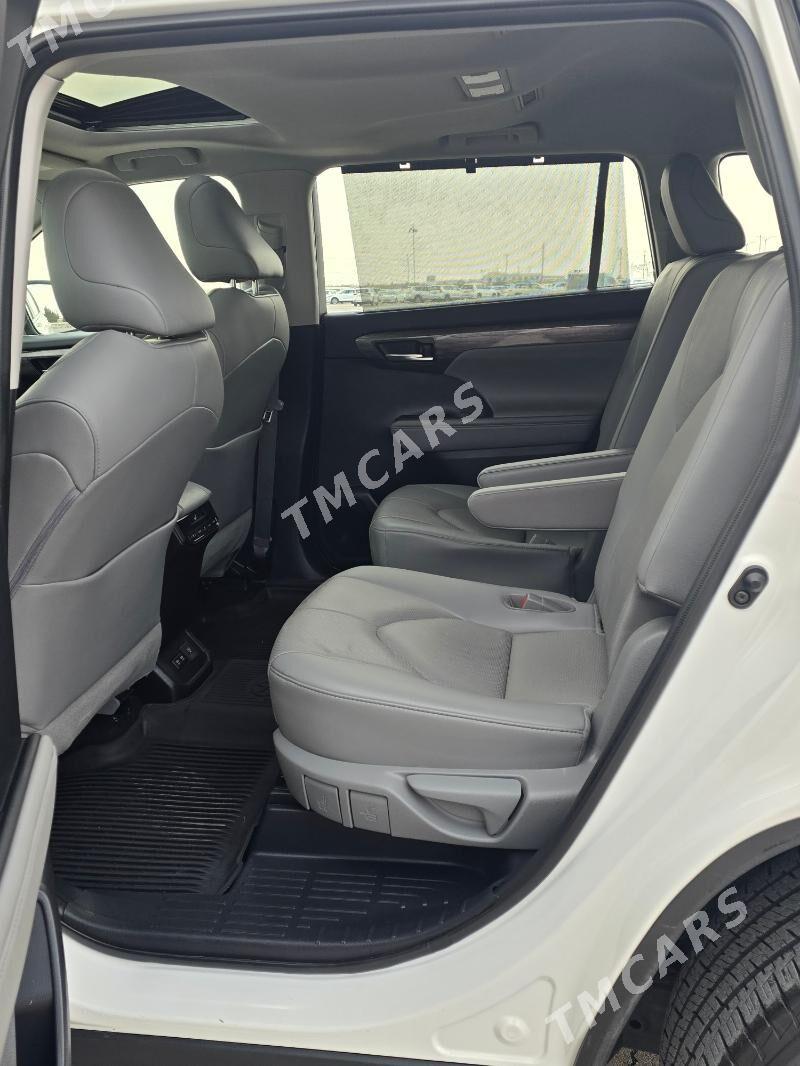 Toyota Highlander 2021 - 690 000 TMT - Aşgabat - img 3