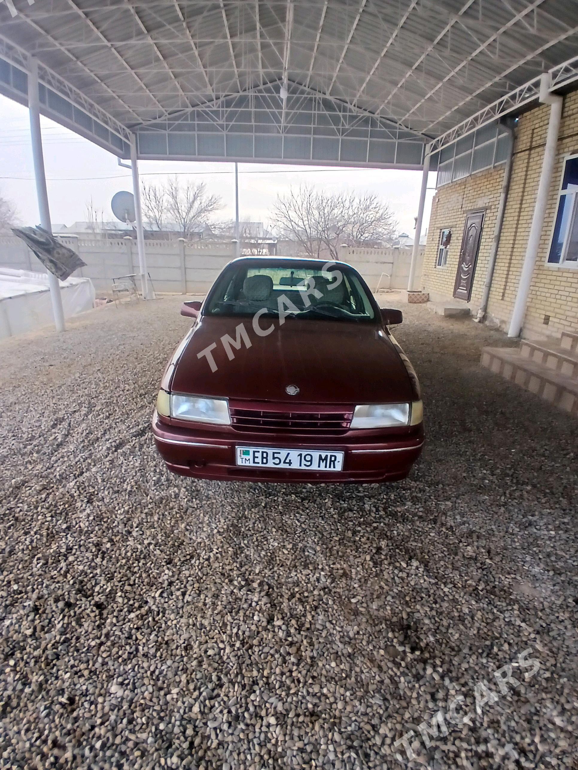 Opel Vectra 1992 - 30 000 TMT - Векильбазар - img 3