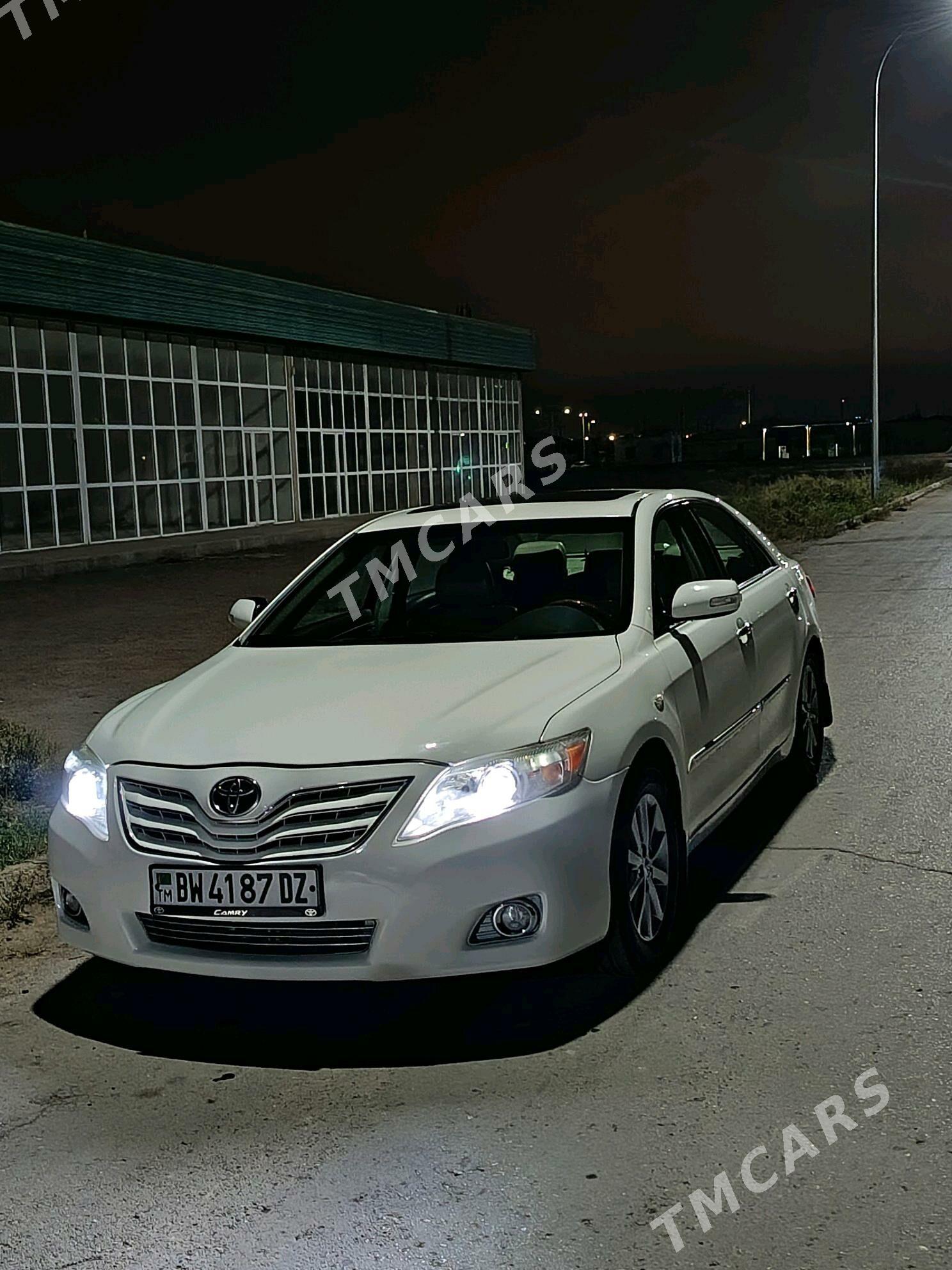 Toyota Camry 2010 - 178 000 TMT - Daşoguz - img 6