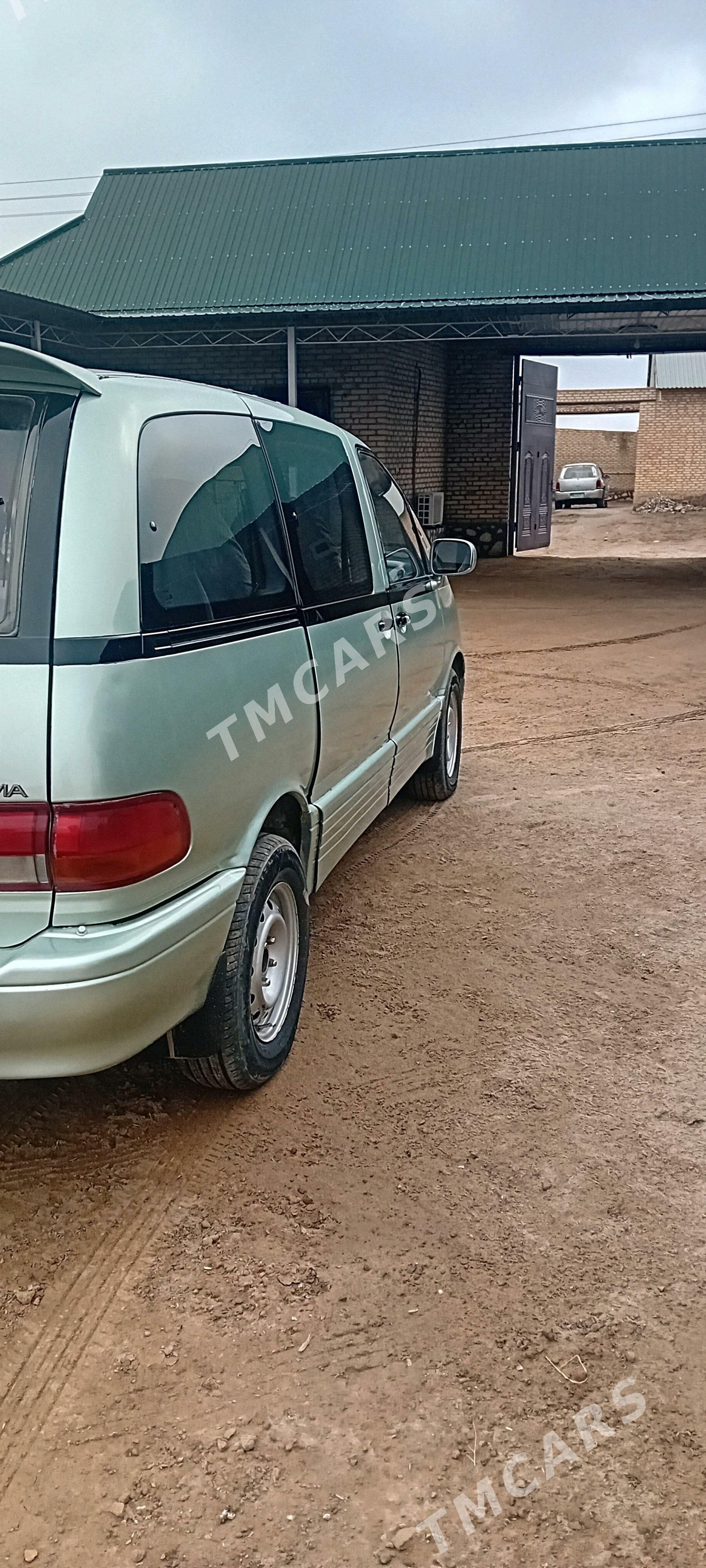 Toyota Previa 1995 - 73 000 TMT - Hojambaz - img 2