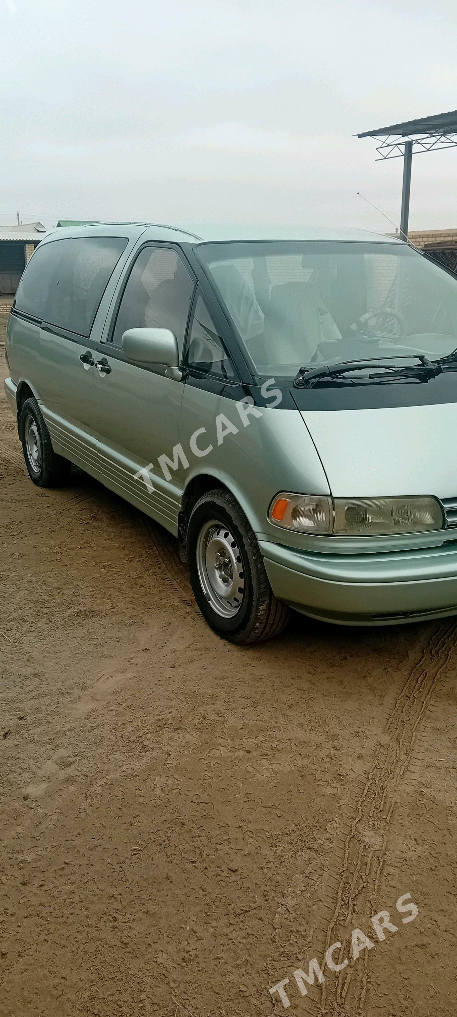 Toyota Previa 1995 - 73 000 TMT - Hojambaz - img 3