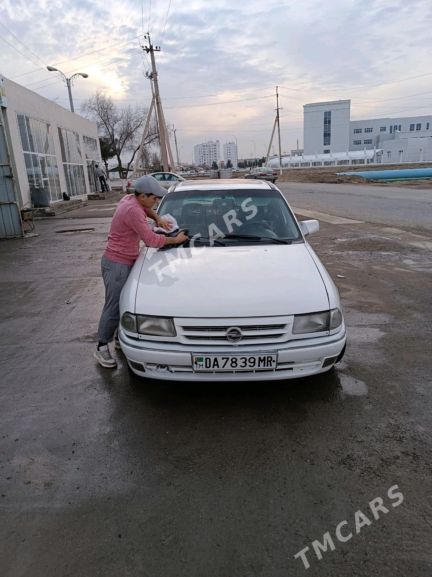 Opel Astra 1992 - 35 000 TMT - Мары - img 6