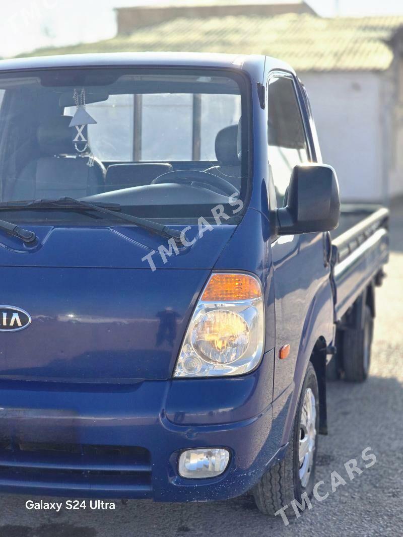 Kia Bongo 2009 - 150 000 TMT - Tejen - img 4