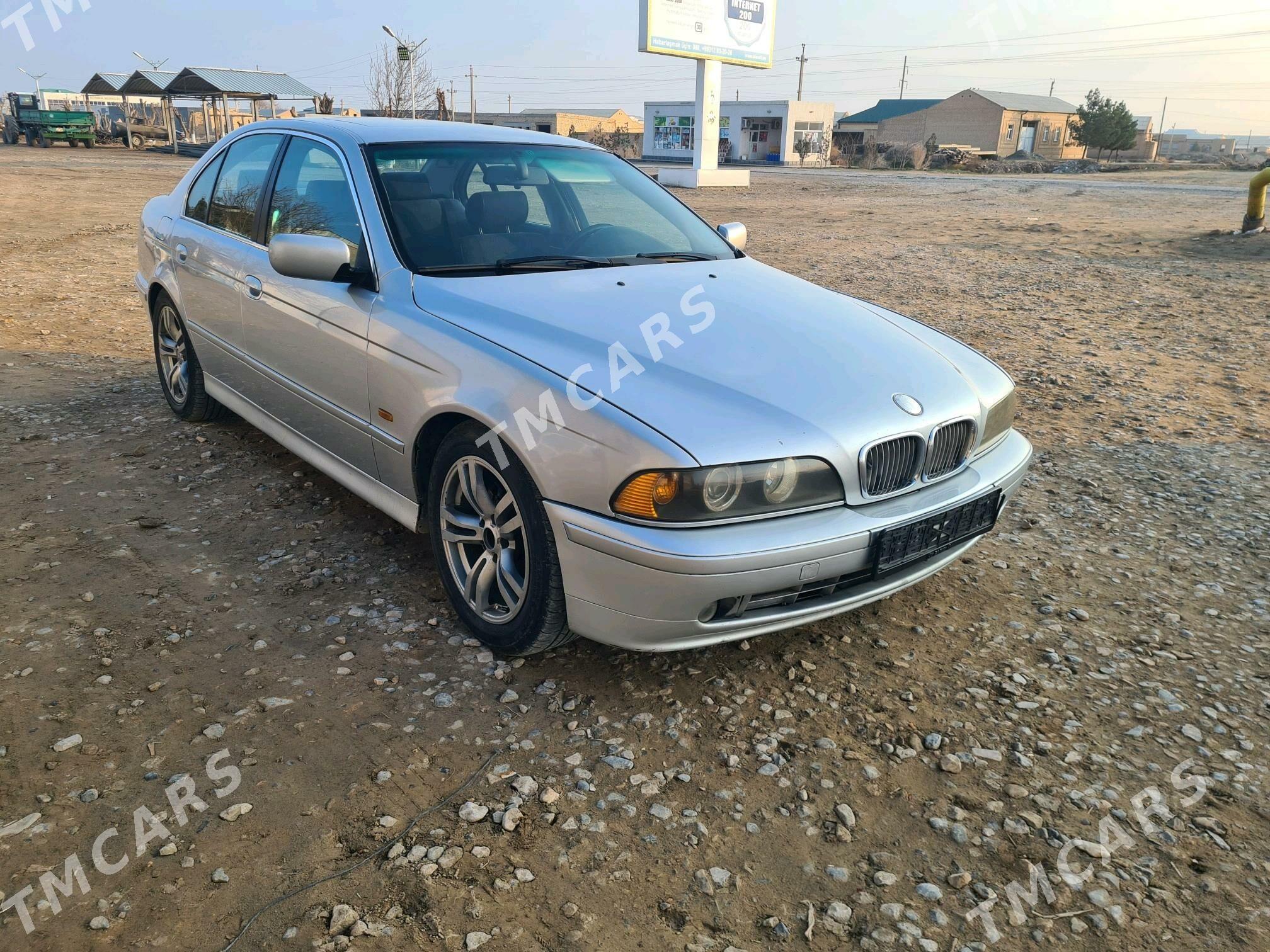 BMW 525 2001 - 110 000 TMT - Халач - img 2