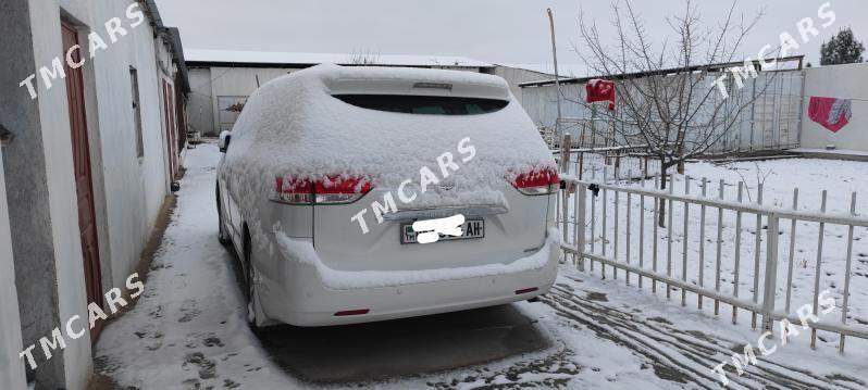 Toyota Sienna 2012 - 315 000 TMT - Aşgabat - img 4