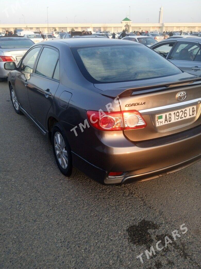 Toyota Corolla 2011 - 135 000 TMT - Чарджоу - img 2