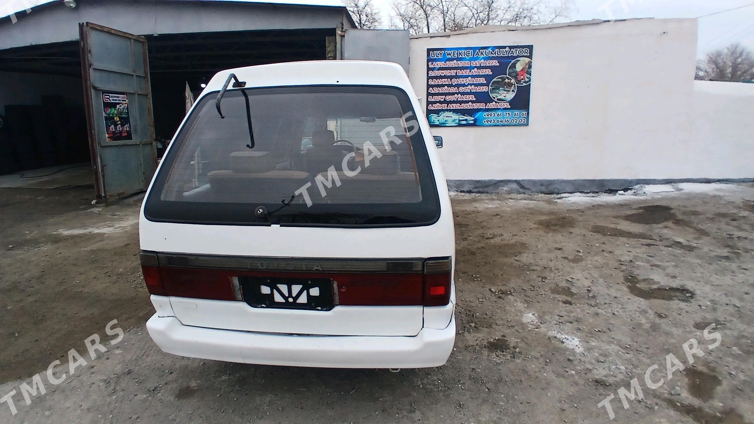 Toyota Town Ace 1988 - 26 000 TMT - Türkmenbaşy - img 4