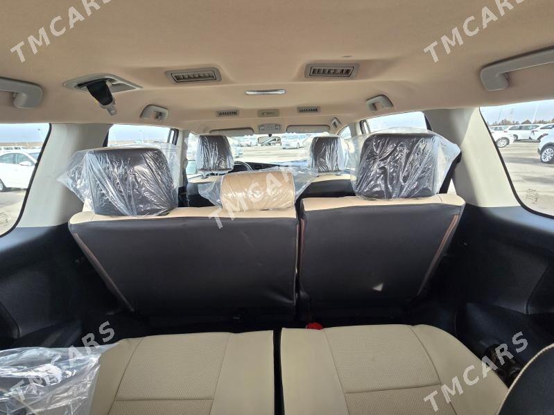 Toyota Innova 2019 - 245 000 TMT - Aşgabat - img 7