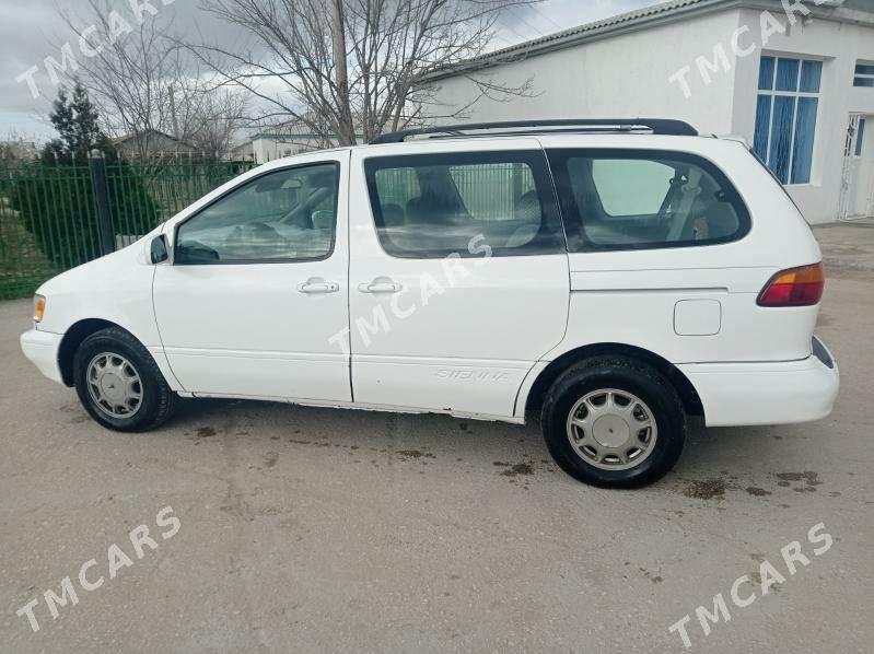 Toyota Sienna 2000 - 85 000 TMT - Эсенгулы - img 6