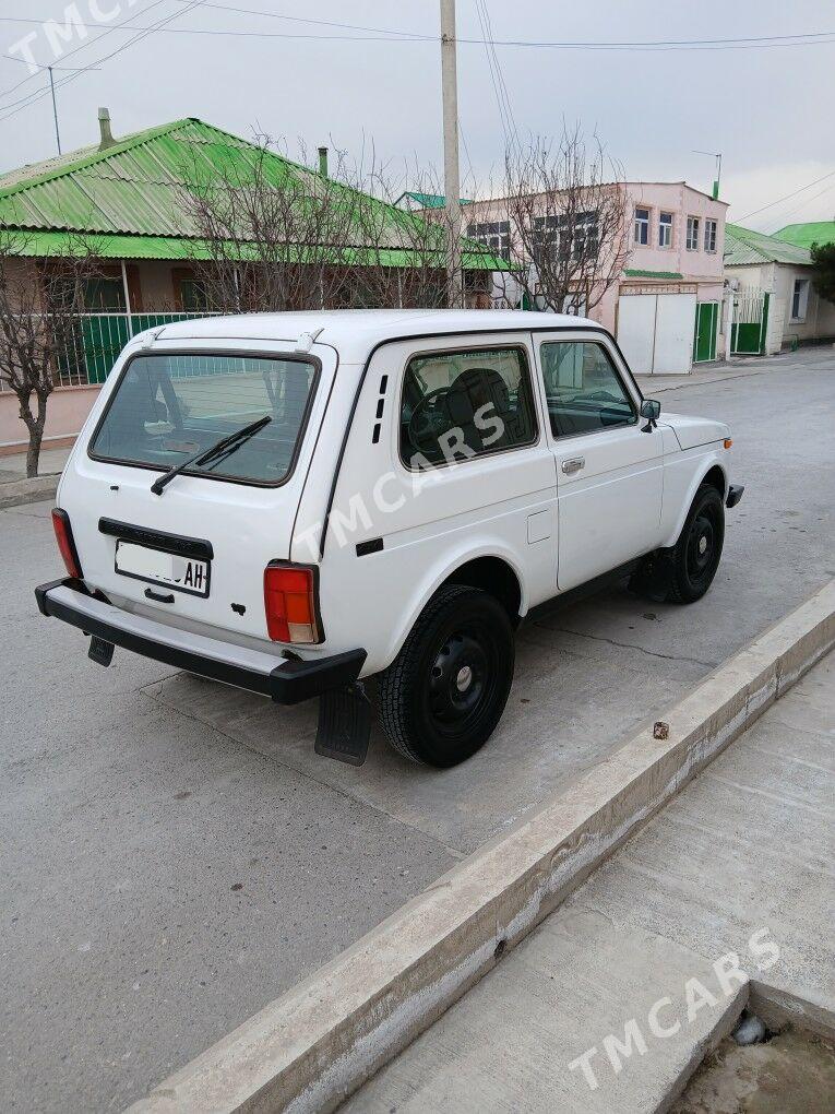 Lada Niva 2004 - 72 000 TMT - Ашхабад - img 7